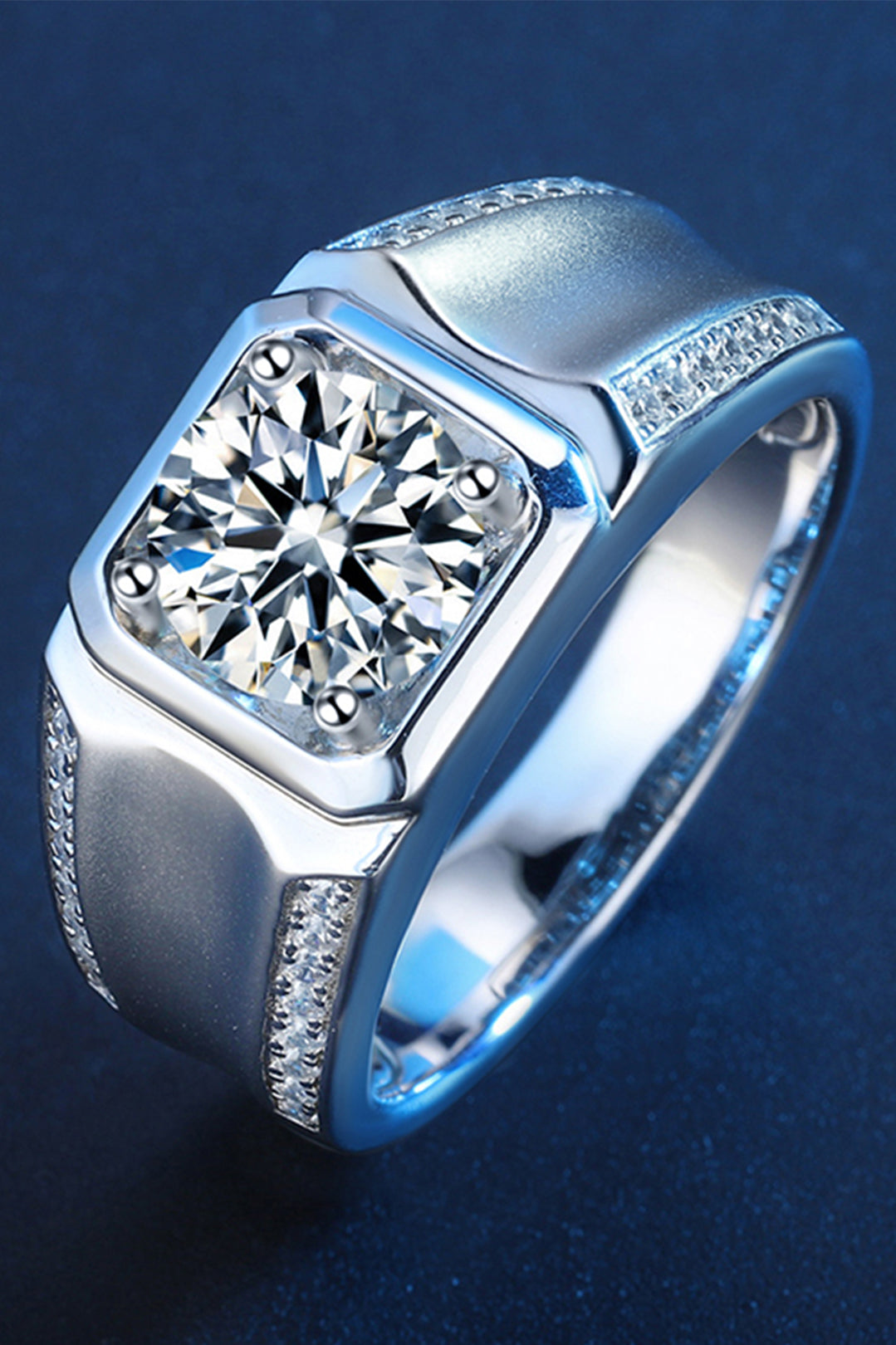 Maverick moissanite Ring