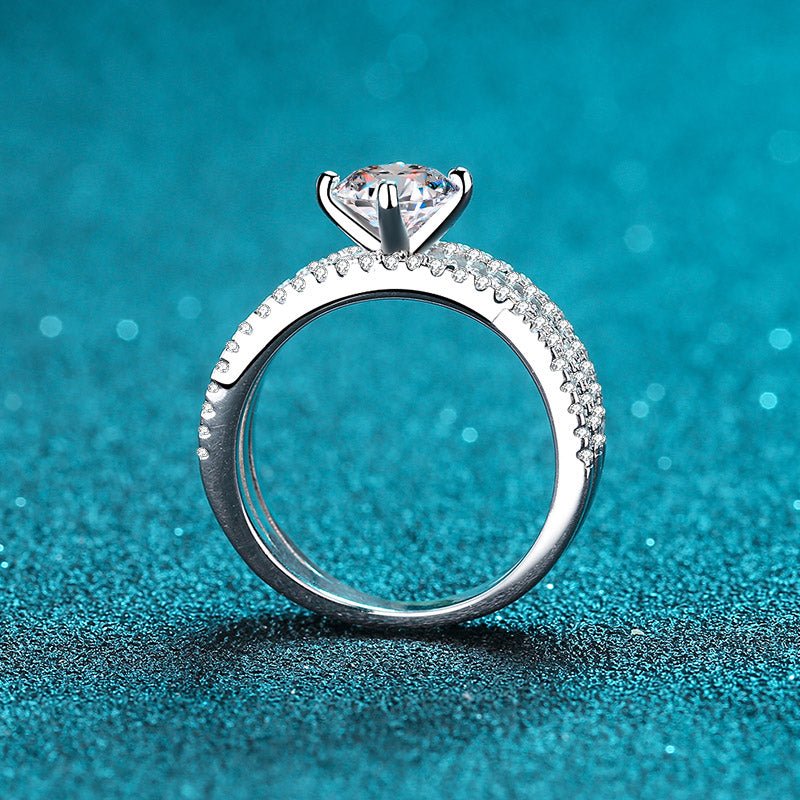 Eleanor's Elegance moissanite Ring
