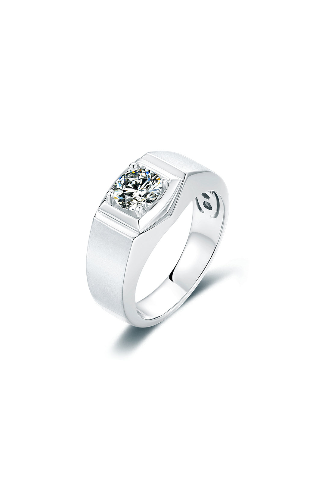 Pioneer moissanite Ring