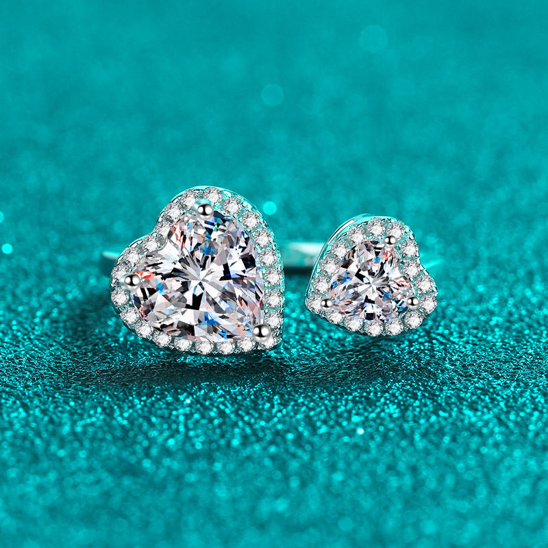 Valentina moissanite Ring