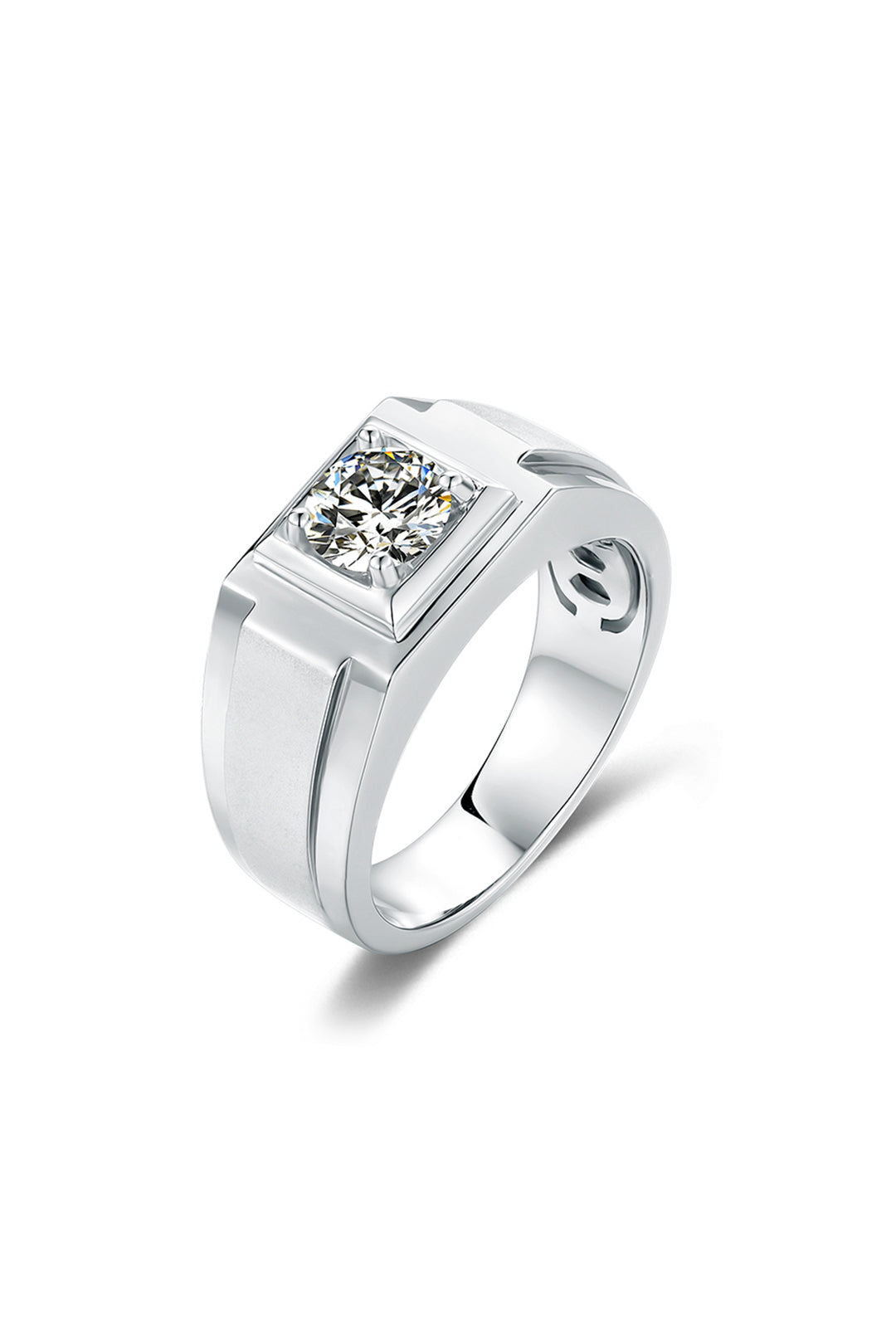 Dominion moissanite Ring