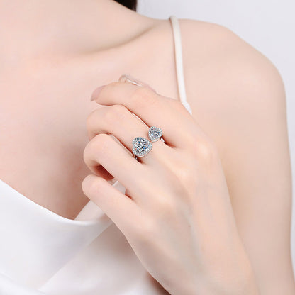 Valentina moissanite Ring