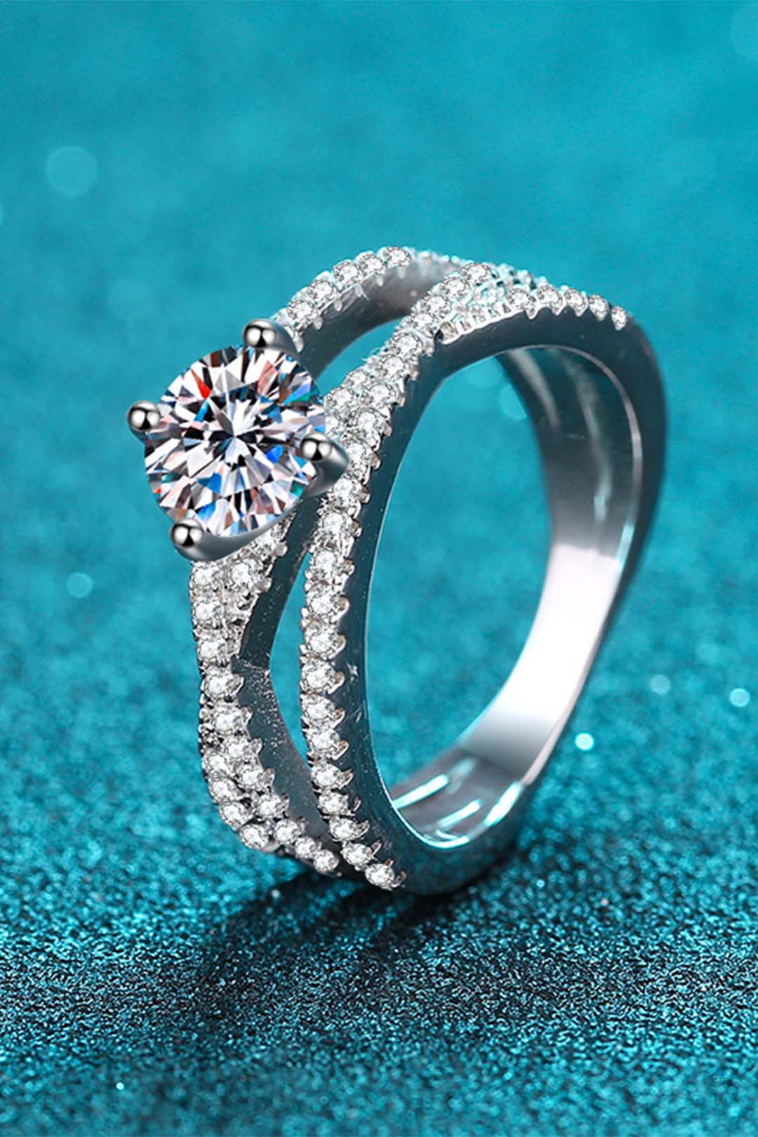 Eleanor's Elegance moissanite Ring