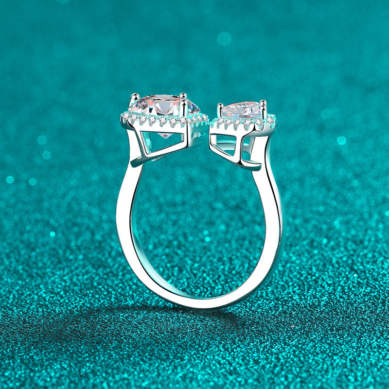 Valentina moissanite Ring