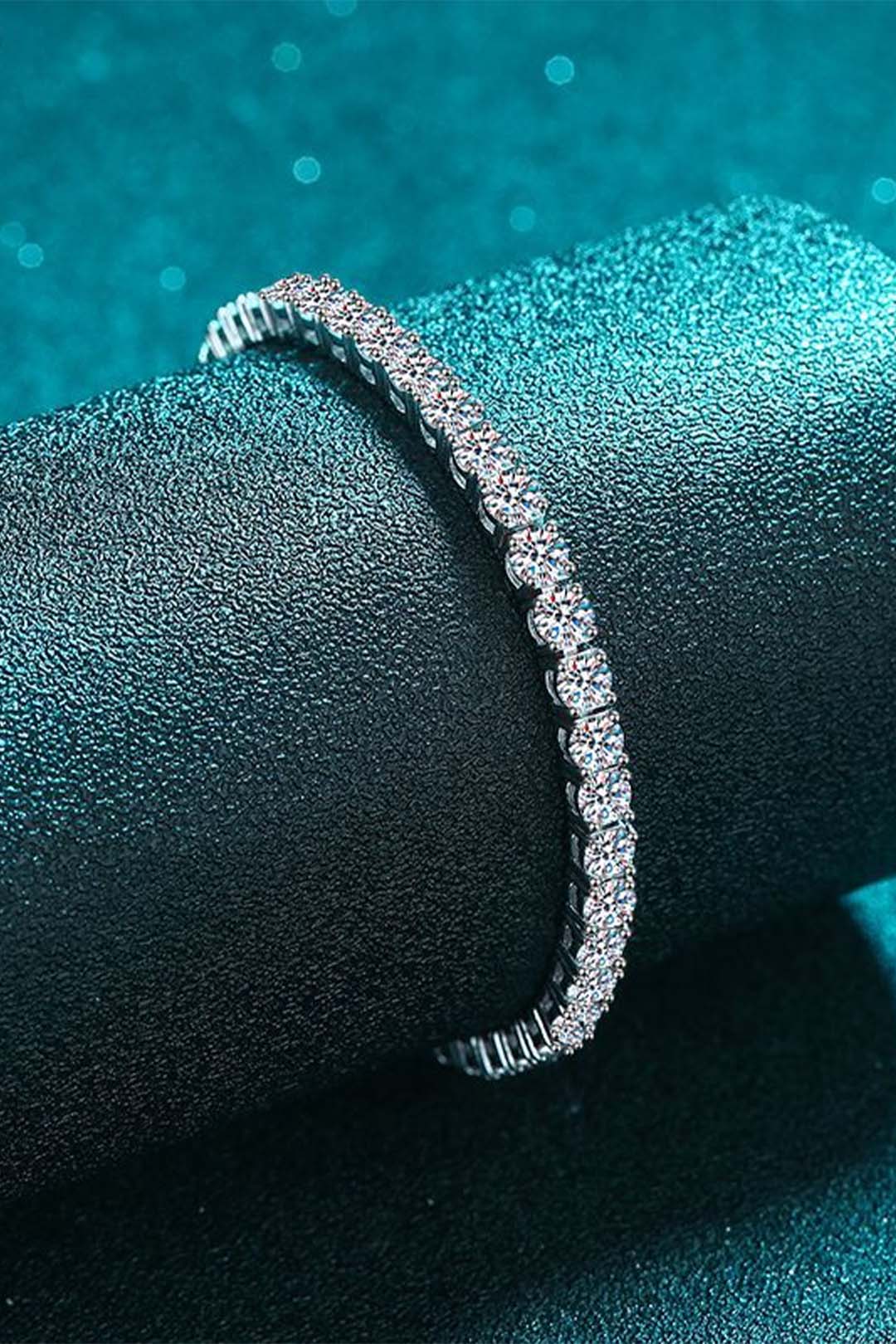 20 Cents (3.80mm) Moissanite Tennis Bracelet