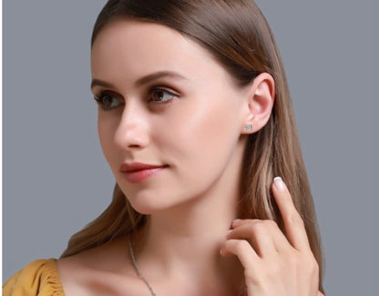 50 Cents Louisa Diamond Solitaire Earring